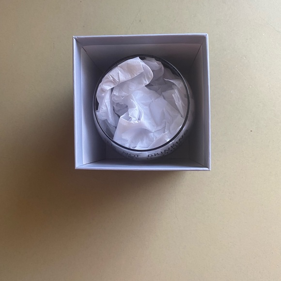 NIB stemless wine glass “IT’S not drinking alone if your dog is home” - Picture 4 of 8